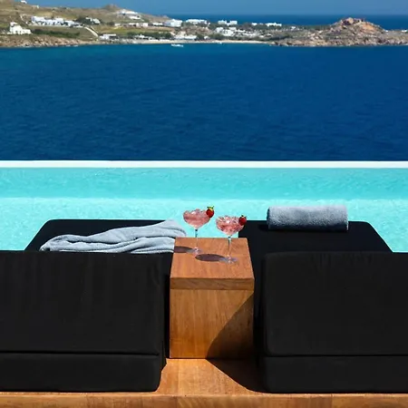 Phenomenal Mykonos Julietta 5 Bedrooms Private Jacuzzi Willa Psarrou